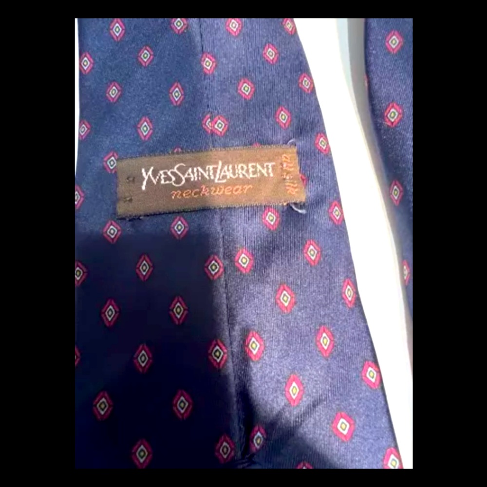 Yves St.Laurent YSL Men’ Necktie Blue Navy Silk Italy
